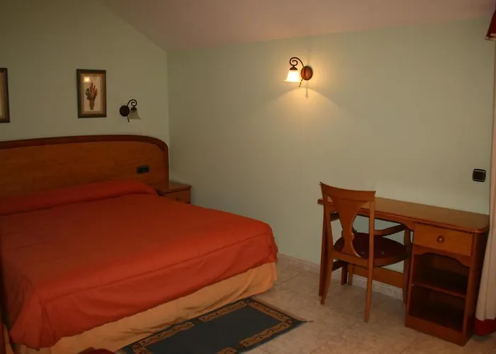 Los Toreros Del Trabancos 3* Siete Iglesias de Trabancos